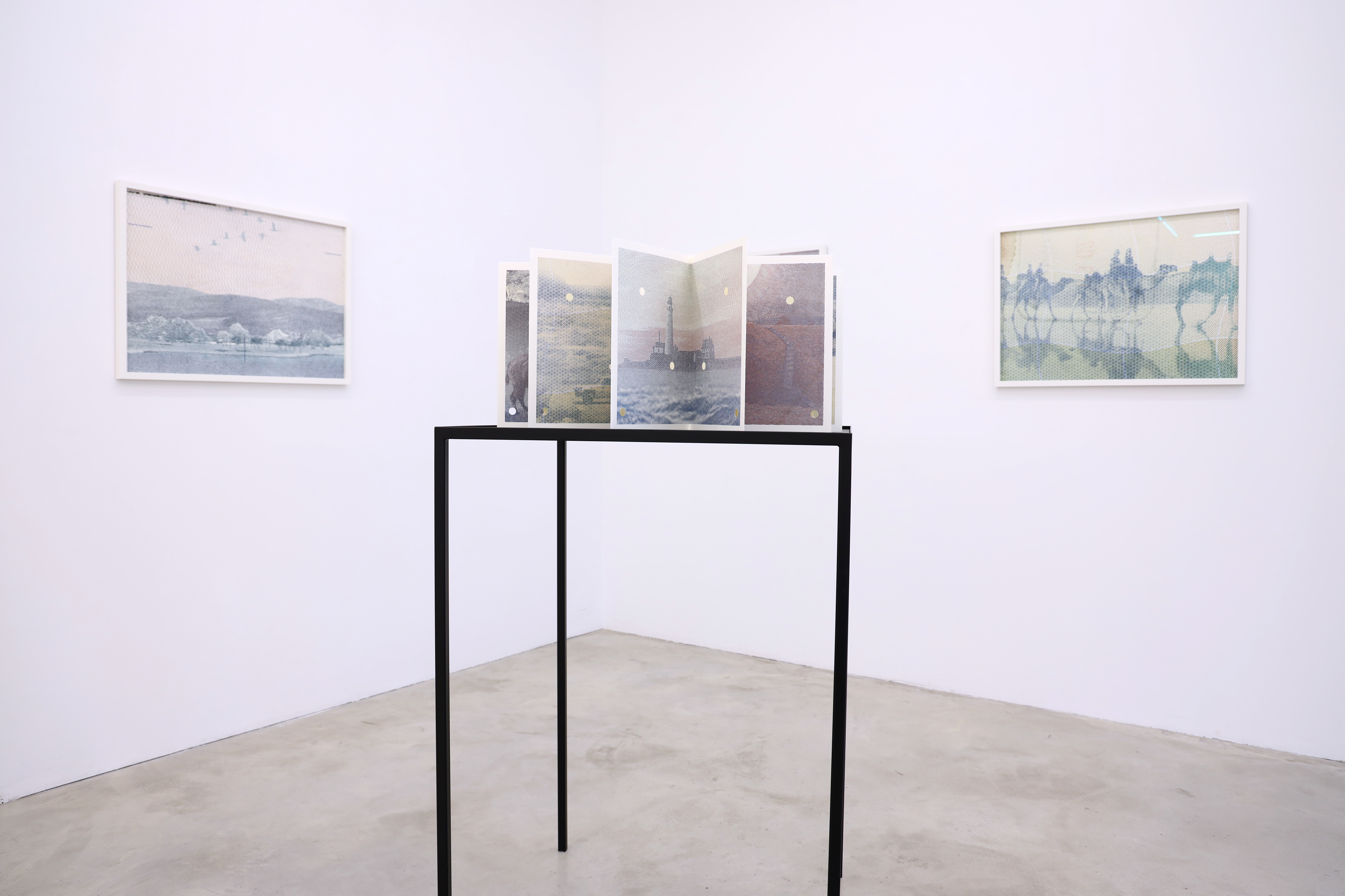 Exhibition view at Persons Projects, Berlin, 2021/2022